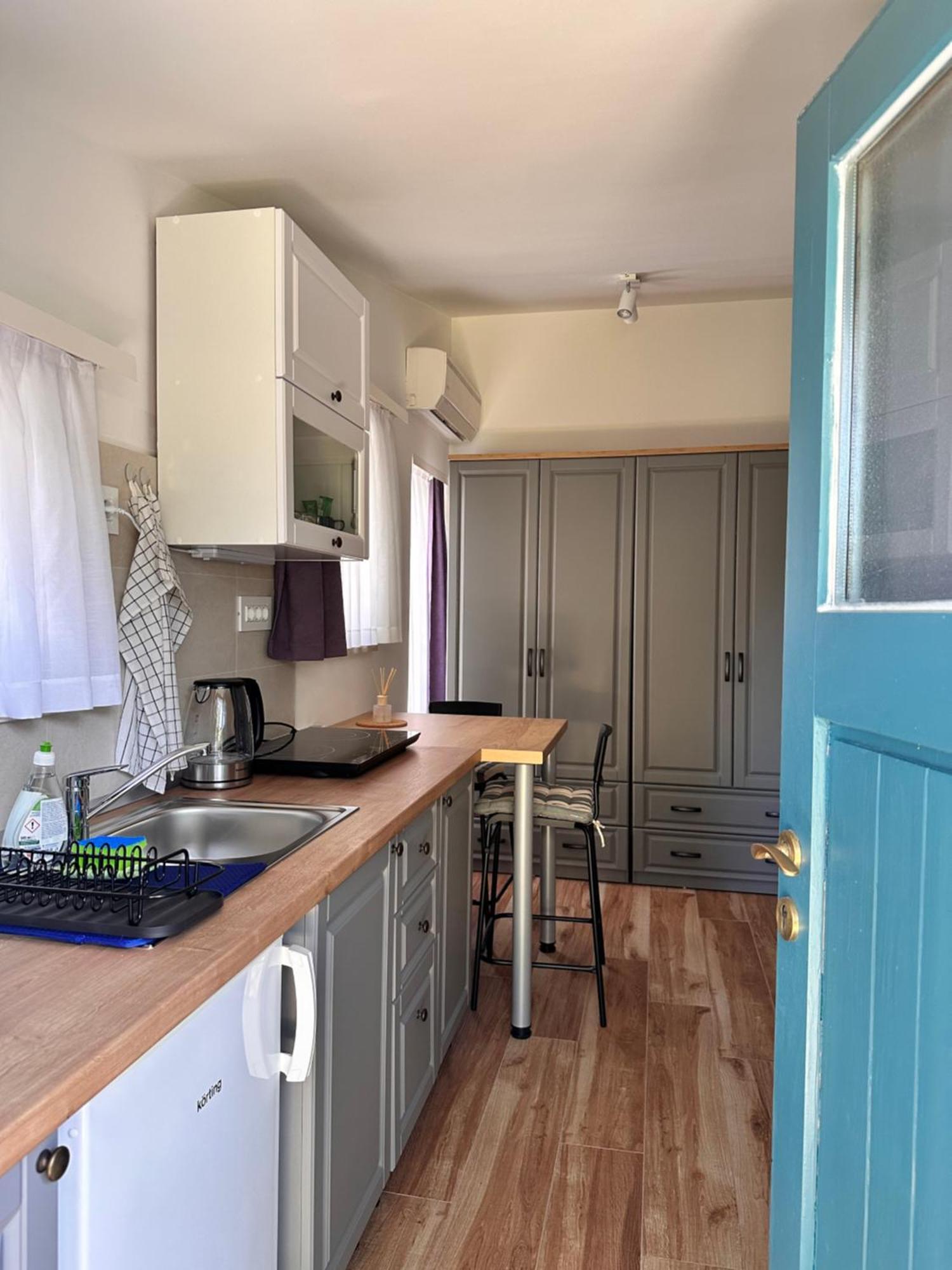 Lux Apartments In Downtown بولا المظهر الخارجي الصورة